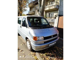 VOLKSWAGEN TRANSPORTER T4 Caravelle 2.4 GL (8 személyes ) 70C 3F2 8