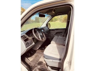 VOLKSWAGEN TRANSPORTER T5 1.9 TDI