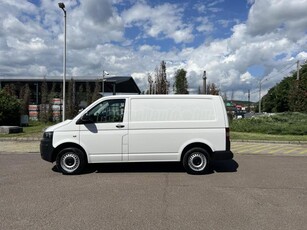 VOLKSWAGEN TRANSPORTER T5 2.0 CR TDI 3 FŐS!!! KLÍMÁS.SZÉP ÉS JÓ!!!