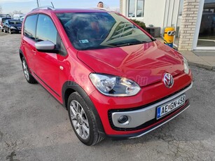 VOLKSWAGEN UP Up! 1.0 High Up! CROSS Up!