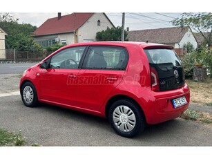 VOLKSWAGEN UP Up! 1.0 Move Up! Tolatóradar / Űlésfűtés / Vezetett szervízkönyv / 75LE