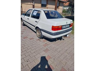 VOLKSWAGEN VENTO 1.6 GL