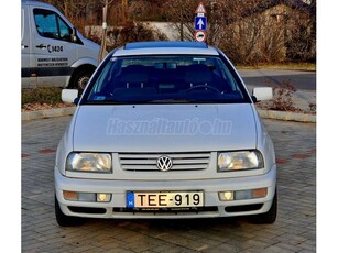 VOLKSWAGEN VENTO 1.8 GL FIX ÁR!!!