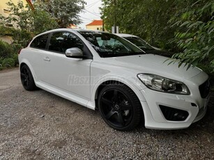 VOLVO C30 1.6 R-Design