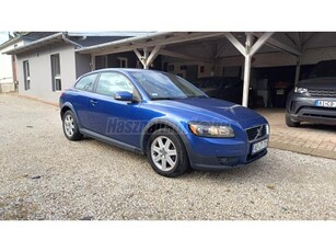 VOLVO C30 2.0 D Momentum