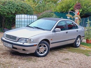 VOLVO S40 1.6