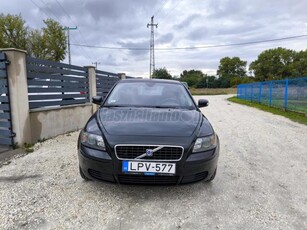 VOLVO S40 1.6 D Momentum Szép állapot kívül-belül! Csere-beszámítás!