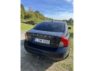 VOLVO S40 1.6 Kinetic