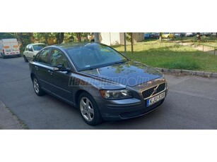 VOLVO S40 2.0 Summum MEGBÍZHATÓ!