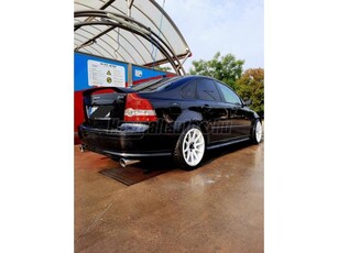 VOLVO S40 2.5 T5 Sport