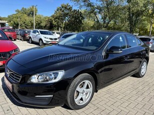 VOLVO S60 2.0 D [D2] Momentum Teljes szervizmúlt.megkímélt állapotban!!