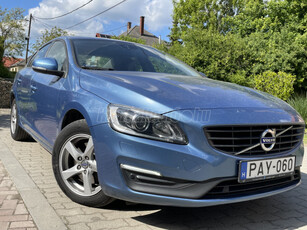 VOLVO S60 2.0 D [D3] Kinetic Geartronic