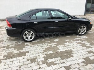 VOLVO S60 2.4 D Sport Edition