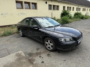 VOLVO S60 2.4 D5 Kinetic