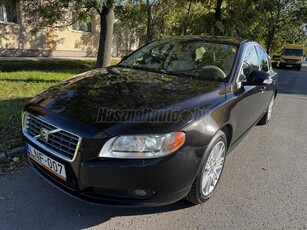 VOLVO S80 2.4 D [D5] Summum Geartronic