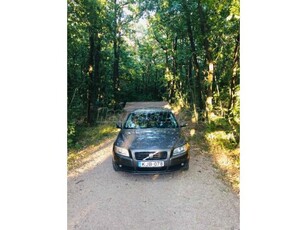 VOLVO S80 3.2 AWD Summum Geartronic