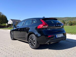 VOLVO V40 1.6 T2 Kinetic