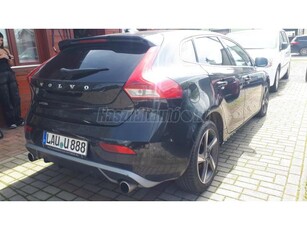 VOLVO V40 2.0 D [D4] R-Design D5 öt henger