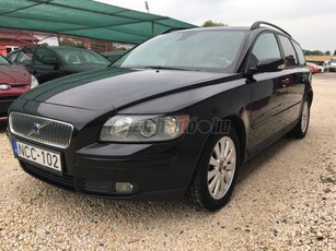 VOLVO V50 2.0 D Momentum