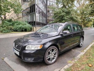 VOLVO V50 2.0 D Momentum