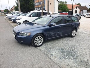 VOLVO V50 2.0 D Momentum