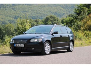 VOLVO V50 2.0 D Summum