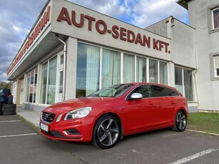 VOLVO V60 2.0 D [D4] R-Design 170 eKm - Magyarországi - Kitűnő állapot