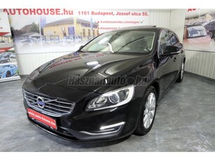 VOLVO V60 2.0 [T4] Summum Geartronic 74.000 KM! KAMERA! BŐR! DVD! NAVI! SÁVTARTÓ! TÁVOLSÁGTARTÓ! NAPFÉNYTETŐ! MO-i!