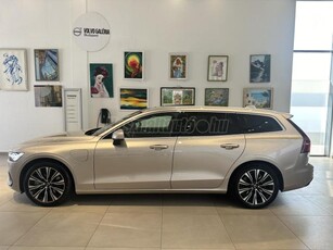 VOLVO V60 2.0 [T6] Recharge Ultra Bright AWD Geartronic