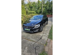 VOLVO V60 2.4 D [D6] PHEV AWD Summum Geartronic