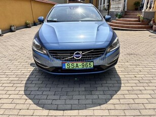 VOLVO V60 2.4 D [D6] PHEV AWD Summum Geartronic Aktív tempomat premium hifi tetőablak