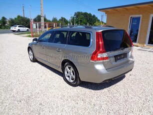 VOLVO V70 2.0 D [D4] Dynamic Edition Kinetic Geartronic 181LE ÜLÉSFŰTÉS NAVI TEMPOMAT