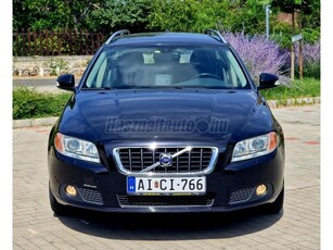 VOLVO V70 2.0 D Summum NAVI-KAMERA-XENON-BŐR