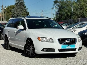 VOLVO V70 2.0 Félbőr+Ülésfűtés+Alufelni+Napfénytető+++