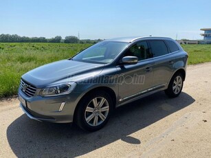 VOLVO XC60 2.0 D [D4] Summum Geartronic FWD