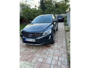 VOLVO XC60 2.0 [T5] Ocean Race Geartronic FWD