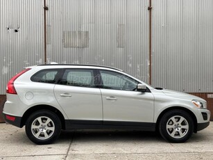 VOLVO XC60 2.4 D [D3] Kinetic Szervizkönyves! Nagyszerviz Után!