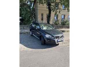 VOLVO XC60 2.4 D [D5] Summum