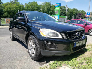 VOLVO XC60 2.4 D [D5] Summum