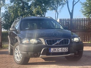 VOLVO XC70 2.4 D [D5] AWD Momentum (Automata)