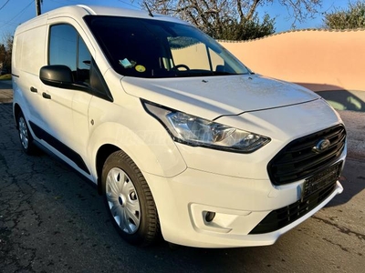 FORD CONNECT Transit220 1.5 TDCi L1 Limited (3 személyes ) Nagyon szép állapot!Érintőképernyős nagy navigáció!