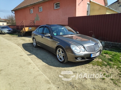 MERCEDES-BENZ E-osztály