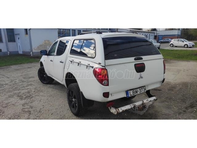 MITSUBISHI L 200