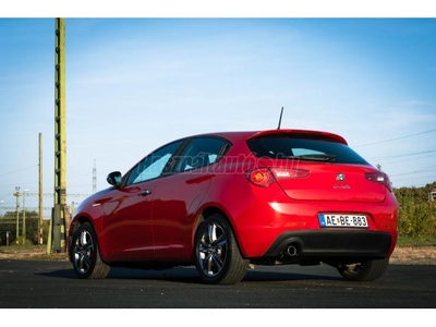 ALFA ROMEO GIULIETTA 1.6 JTDM-2 Distinctive