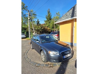 AUDI A4 Avant 1.6 190 E Km!