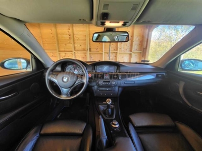 BMW 325i Manual