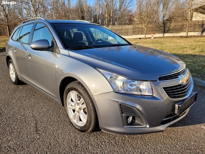 Chevrolet Cruze SW 1.7d LT Plus Igényes állapot...