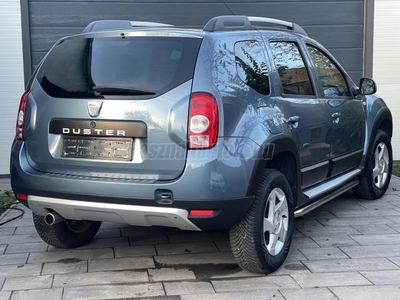 DACIA DUSTER 1.6 Ambiente GYÁRI FÉNYEZÉS. GALYTÖRŐ. FELLÉPŐ. BESZÁMÍTÁS LEHET