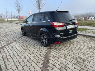 FORD C-MAX Grand1.6 TDCi Titanium