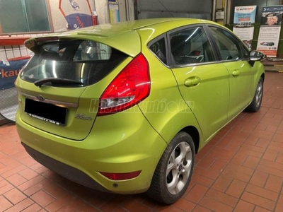 FORD FIESTA 1.6 TDCi DPF Titanium TEMPOMAT-ALU-RADAR-ÜLÉSFŰT-ESŐ SZENZOR